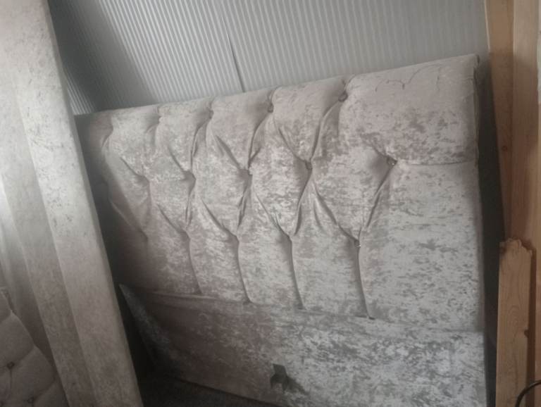  Free to Collect Double Bed Frame with ottoman box 