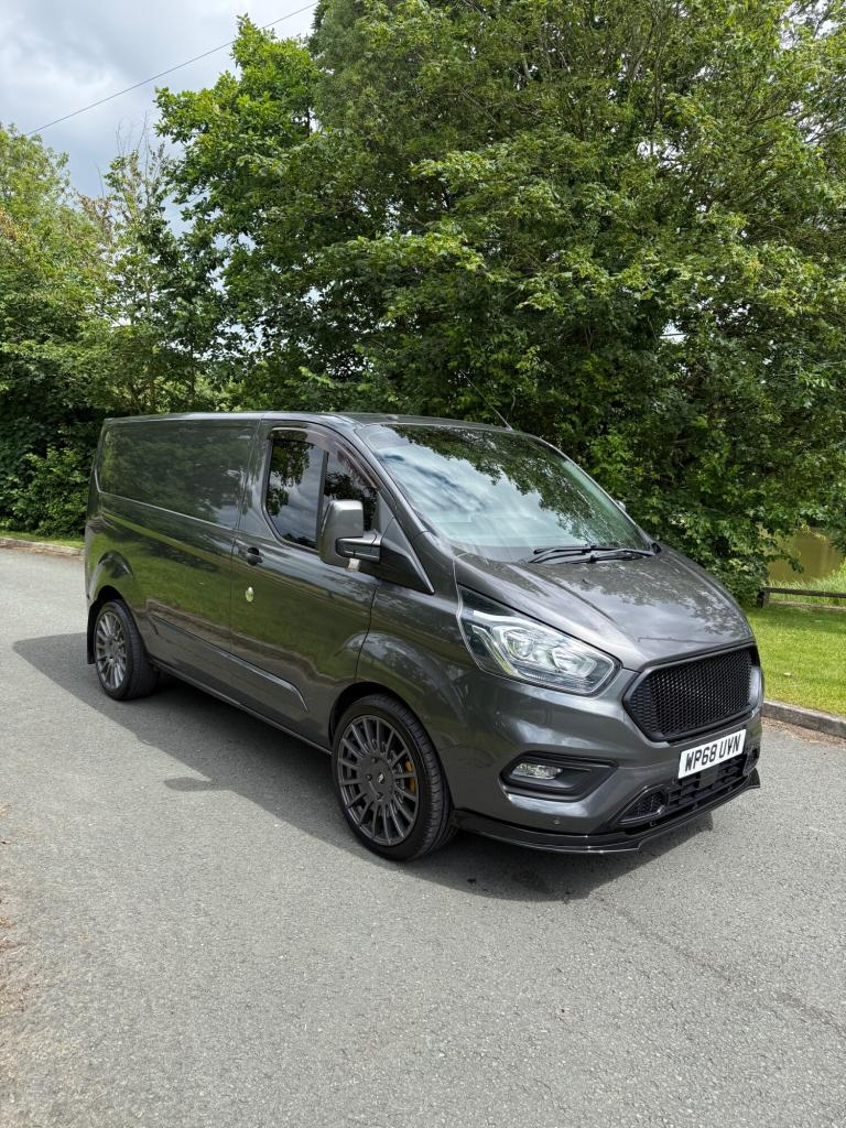 2018 Ford Transit Custom 2.0 EcoBlue 130ps Low Roof Limited Van PANEL VAN Diesel Manual