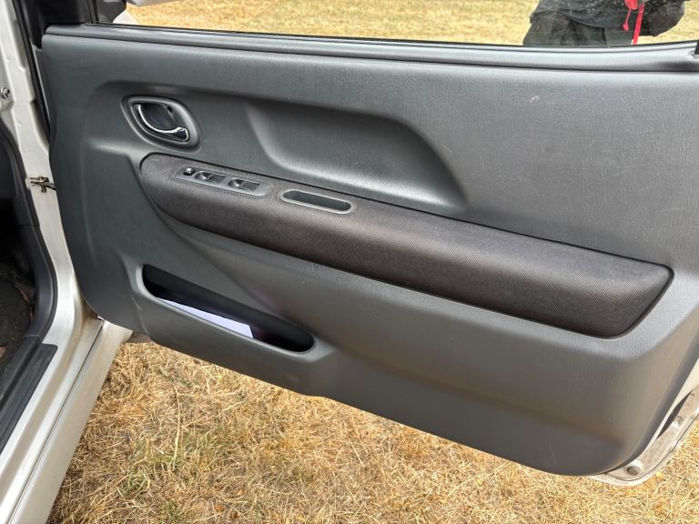 Suzuki, IGNIS, Hatchback, 2004, Manual, 1490 (cc), 3 doors