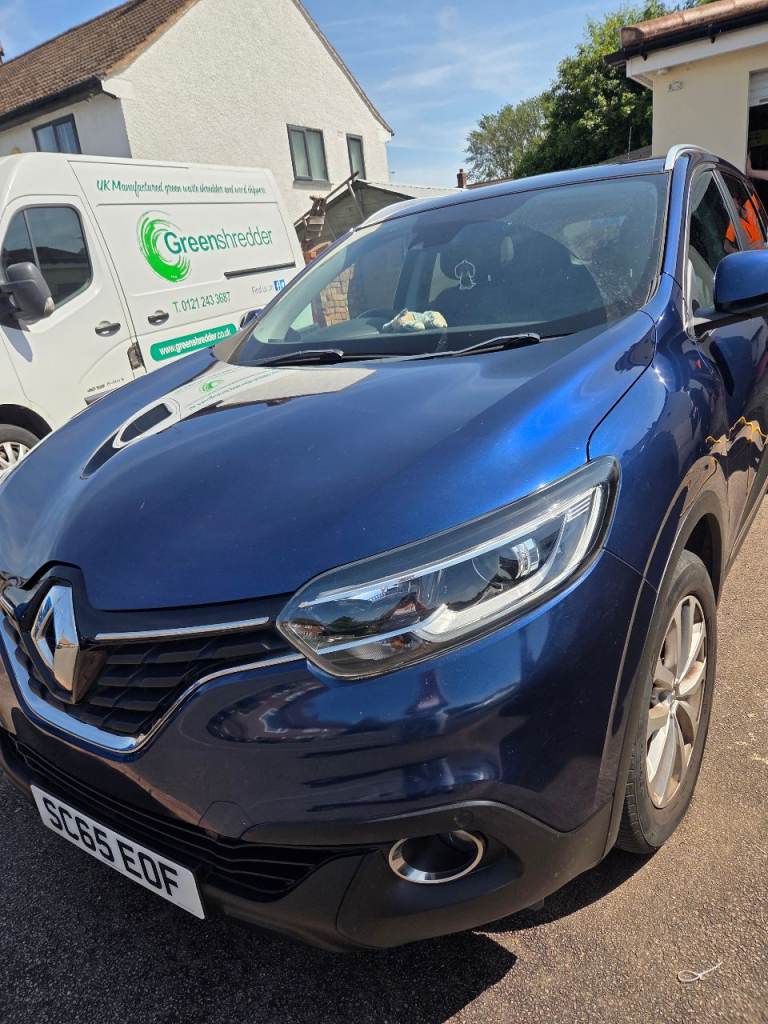 Renaul Kadjar 2015 Blue, low millage for sale