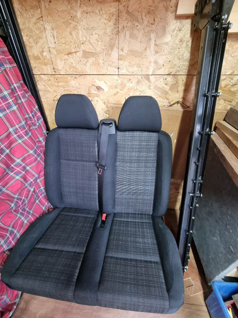 Mercedes Vito w447 front passenger seats
