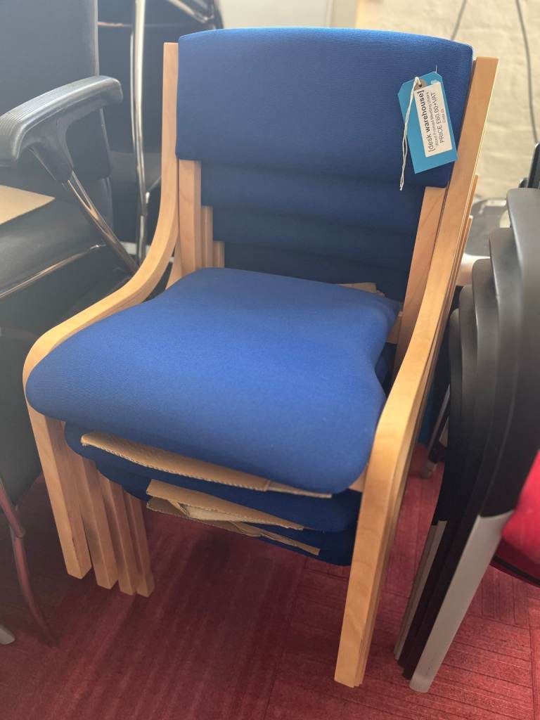 CLEARANCE WOOD FRAMED MEETING CHAIRS - £60.00+VAT each