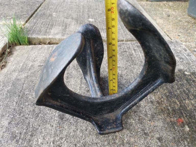 AJK Rare Three-Footed Cast Iron Cobblers Anvil Shoes Makers Decorative Item