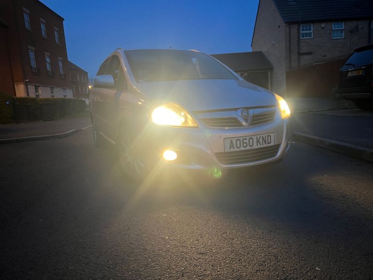 Vauxhall, ZAFIRA, MPV, 2010, Manual, 1686 (cc), 5 doors