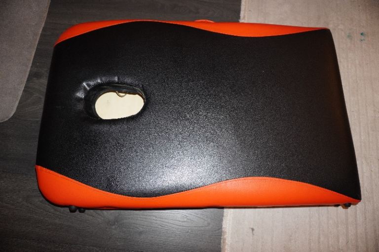 Massage Bed for Sale – Excellent Condition