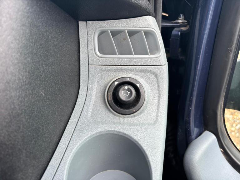 2012 Ford Transit Low Roof Van Trend TDCi 125ps PANEL VAN DIESEL Manual