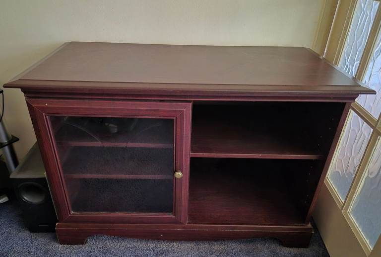 Pair of matching side units