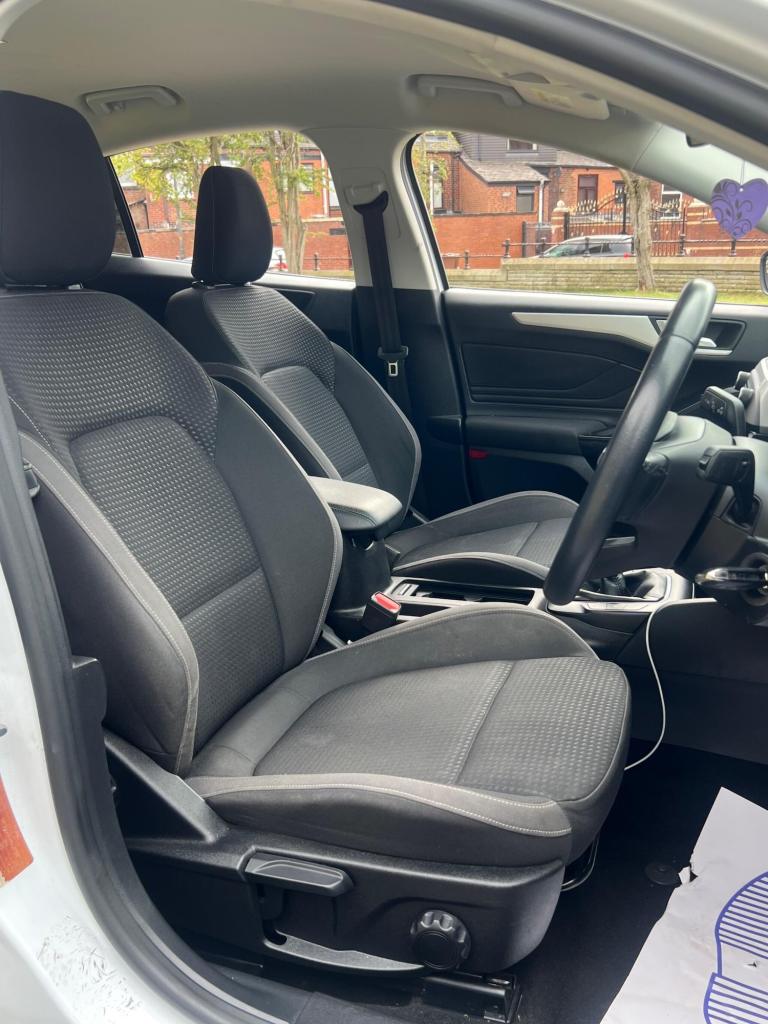 2019 Ford Focus 1.0 EcoBoost 100 Zetec 5dr HATCHBACK PETROL Manual