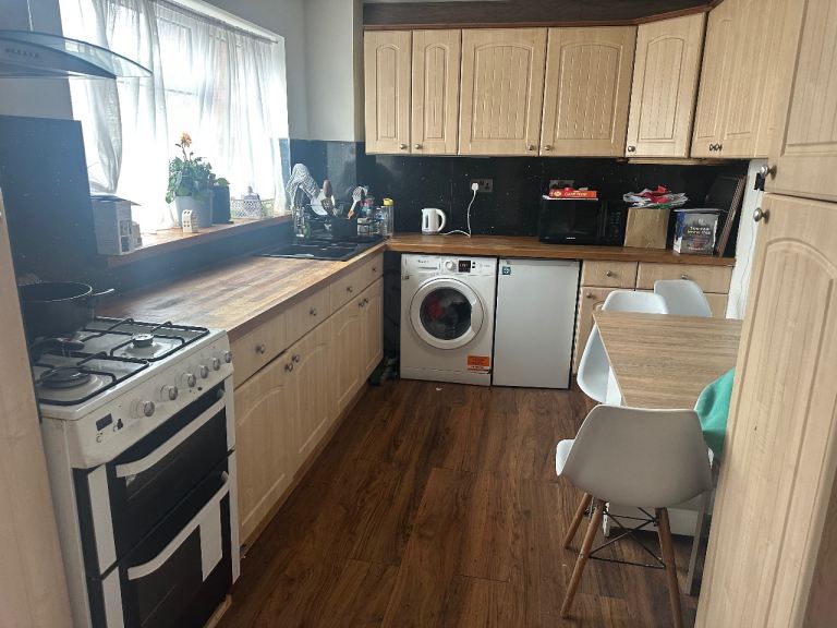 3 Bedroom House to Rent