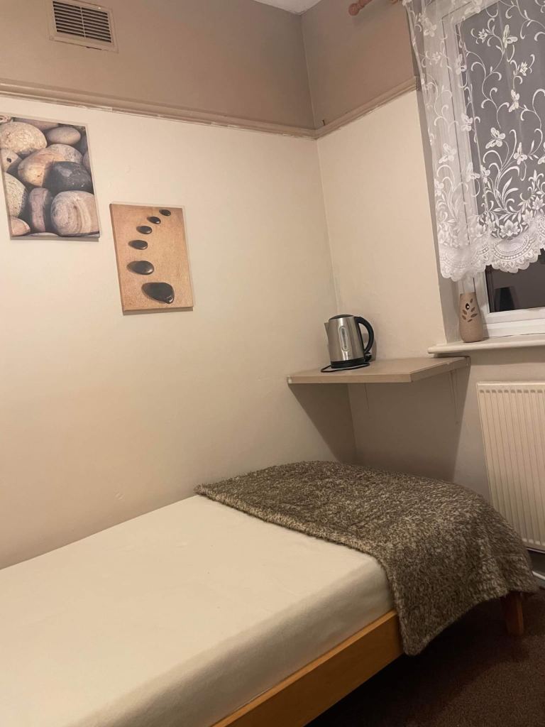 Room for rent 