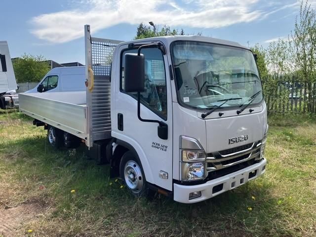 ISUZU TRUCK N35.125S LWB CHASSIS CAB WITH DROPSIDE FLATBED BODY 