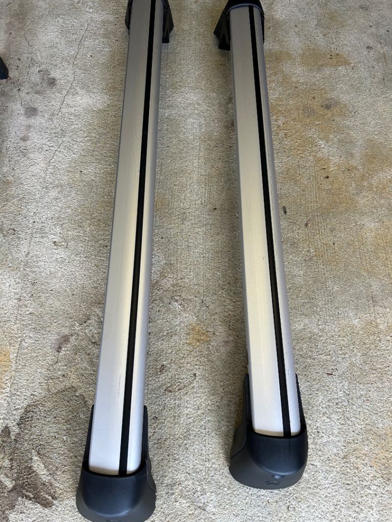 Genuine Mercedes GLC (2023–2025) Roof Bars / Basic Carrier Bars – OEM A2548901300