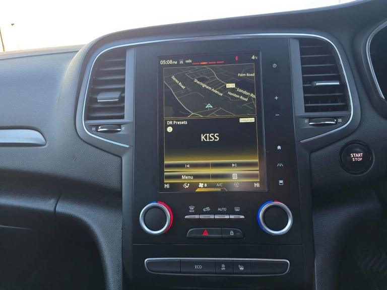 2016 Renault Megane 1.5 dCi Dynamique S Nav EDC Euro 6 5dr Hatchback Diesel Automatic