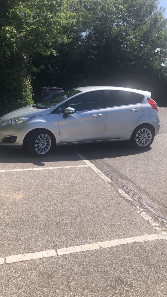 Ford, FIESTA, Hatchback, 2014, Manual, 998 (cc), 5 doors