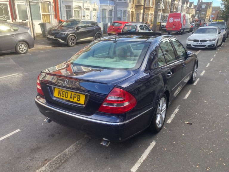 Mercedes-Benz, E CLASS, Saloon, 2004, Semi-Auto, 2597 (cc), 4 doors