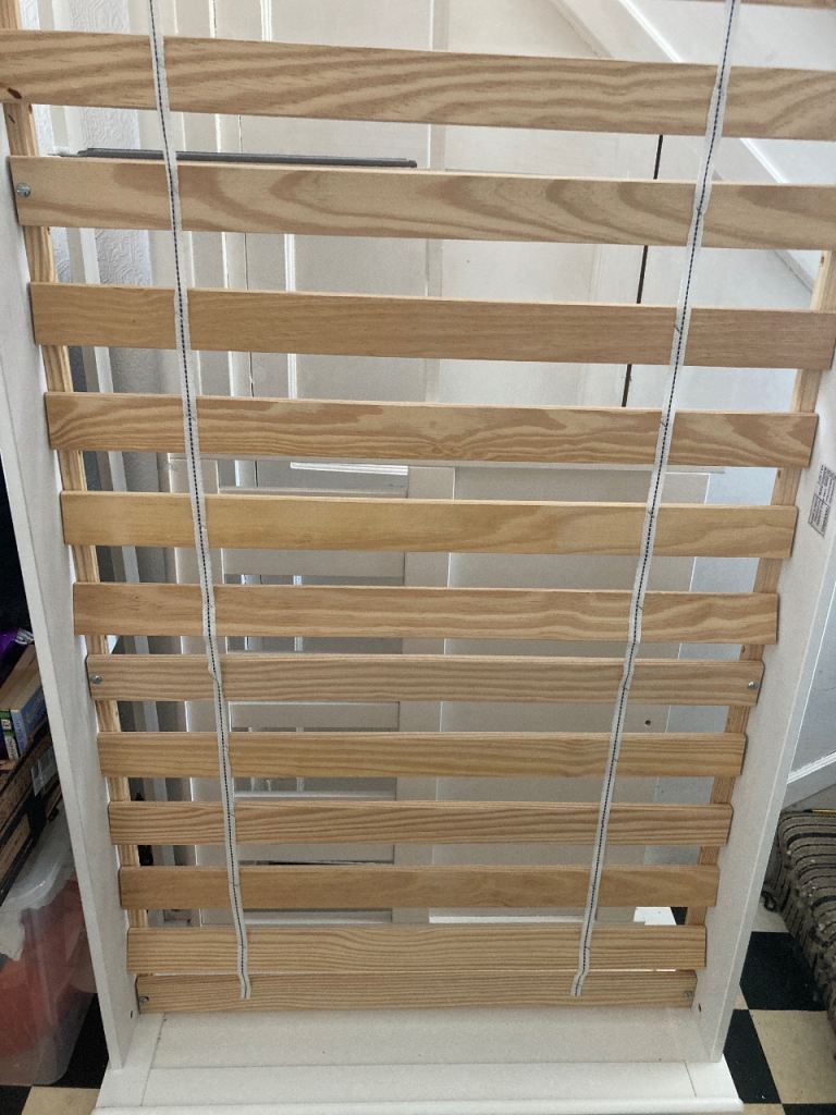 White Wooden Single Bed with drawers 