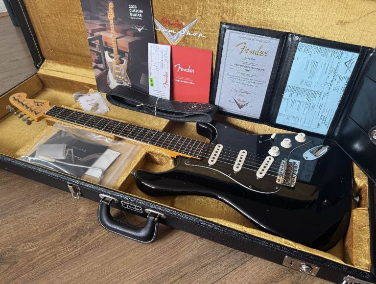 Fender Custom Shop Postmodern Stratocaster Dual Mag Journeyman Relic "Aged Black" - Trades