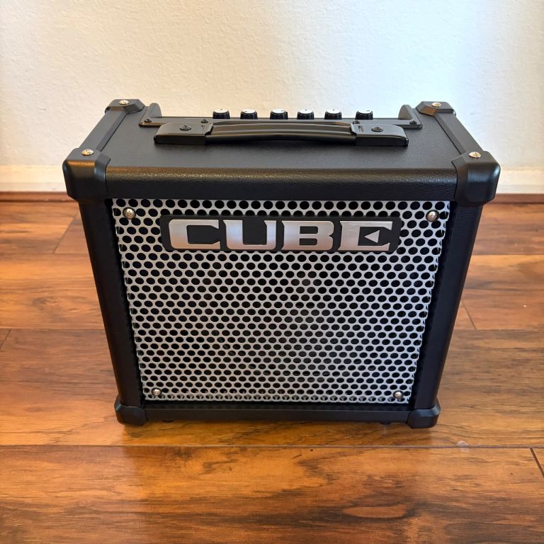 Roland Cube 10GX Guitar Amp