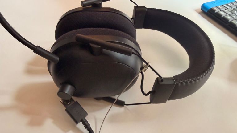 RAZER BlackShark V2 Pro (2023 Edition) Wireless 7.1 Gaming Headset - Black