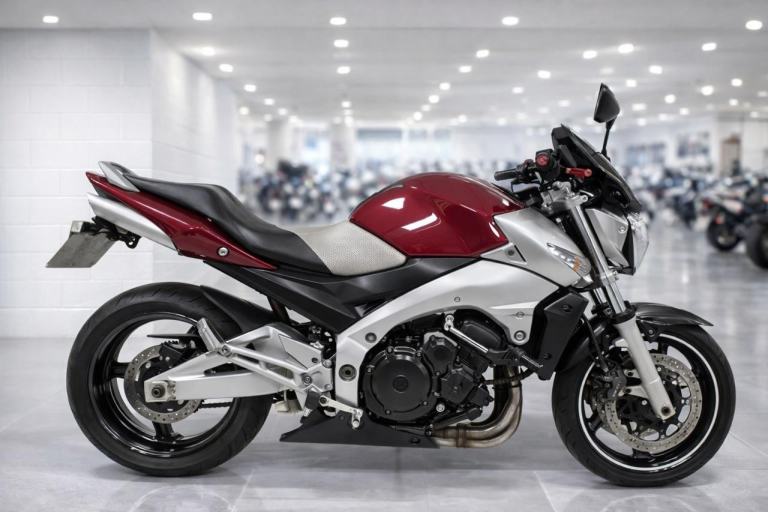 2007 - 57 REG - SUZUKI GSR600 - K7 - FULL SERVICE HISTORY - VERY CLEAN