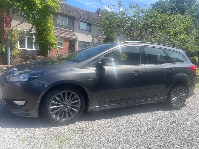 Ford, FOCUS, Estate, 2018, Manual, 1499 (cc), st line
