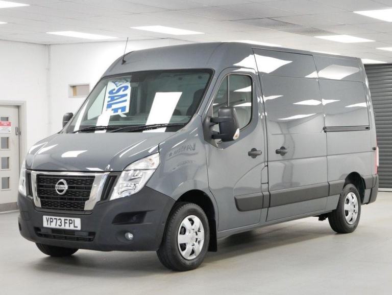 73 NISSAN INTERSTAR 2.3 DCI 180 BHP L2 H2 MEDIUM TEKNA AUTOMATIC ( SAT NAV ! )