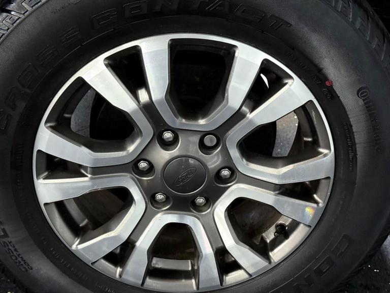 2016 Ford Ranger 2.2 TDCi Limited 1 Auto 4WD Euro 5 4dr PICK UP Diesel Automatic