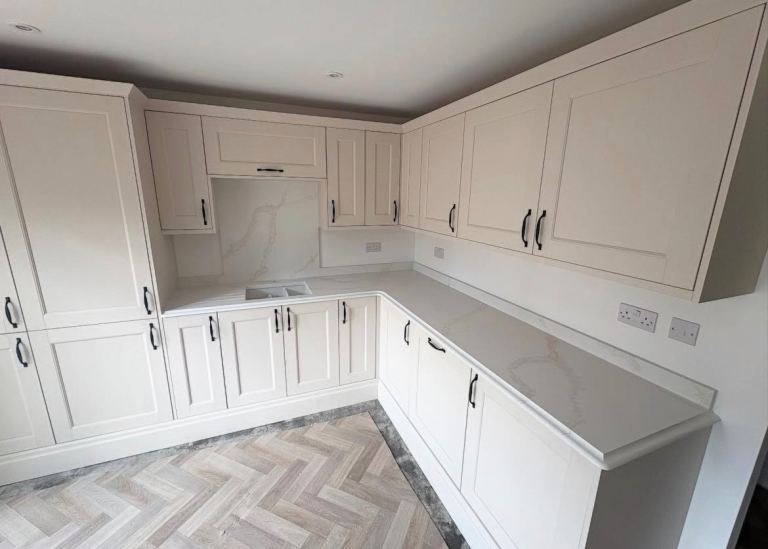Quartz Kitchen Worktops – Supply & Fit – Manchester 