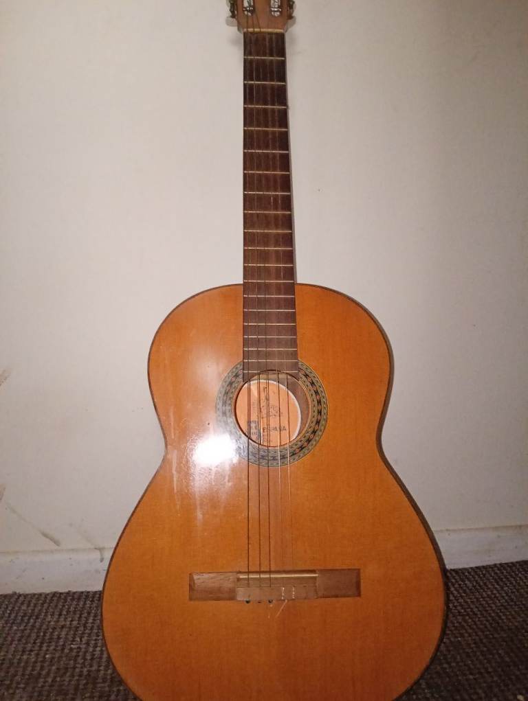 Authentic Spanish guitar ..£30 or nearest offer