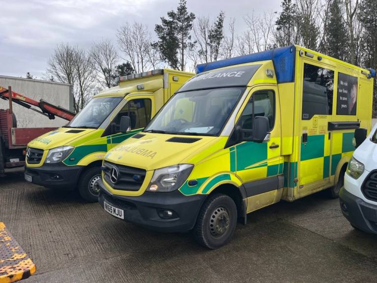 2015 MERCEDES-BENZ SPRINTER 3.0 519 CDI CHASSIS CAB 4DR DIESEL MANUAL RWD L2 (19