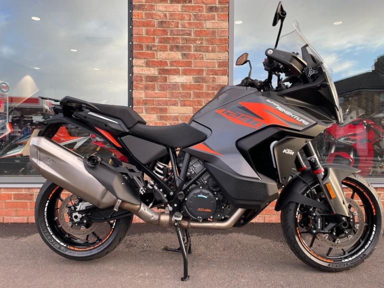 KTM 1290 SUPER ADVENTURE S - 2 YEAR WARRANTY - TECH PACK - HEATED GRIPS