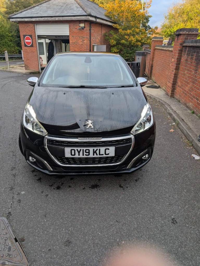 Peugeot, 208, Hatchback, 2019, Manual, 1199 (cc), 5 doors