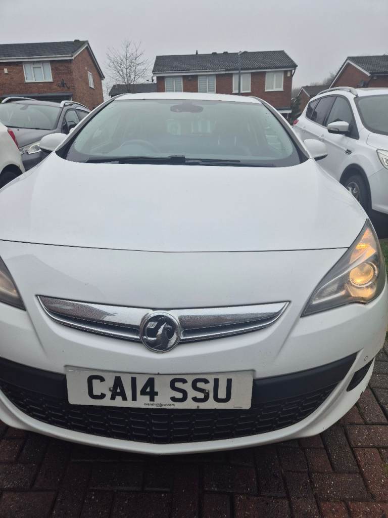 Vauxhall, ASTRA GTC, Hatchback, 2014, Other, 1956 (cc), 3 doors