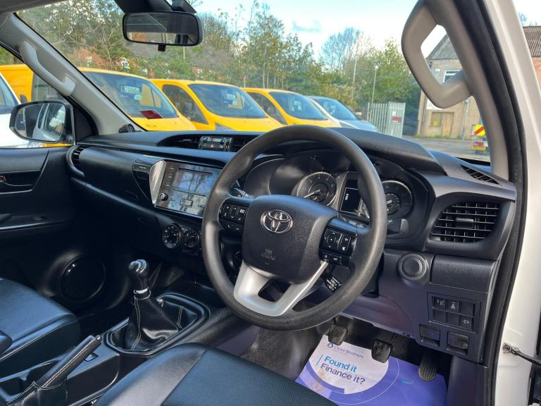 2023 73 reg TOYOTA HILUX KING EXTRA CAB 2.4 D-4D 4WD ARB CHIPPER TOOLBOX TIPPER 