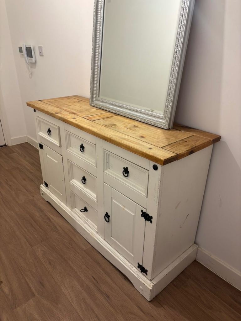 White and Wood Sideboard with Drawers and Cupboards