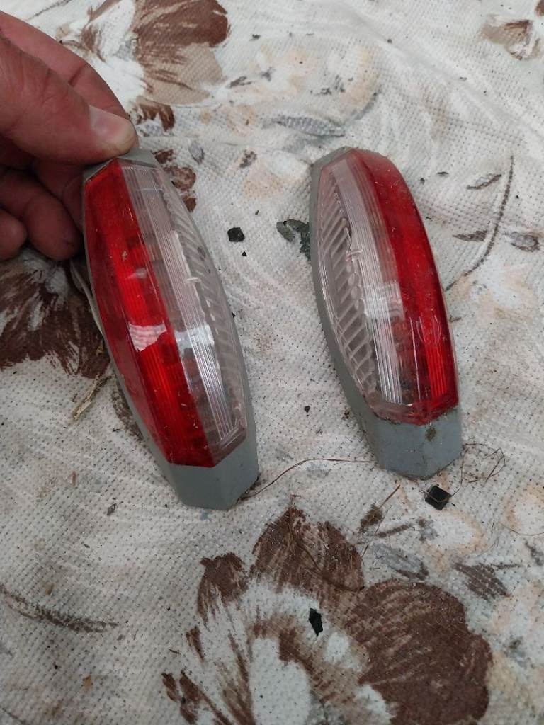 Caravan marker lights