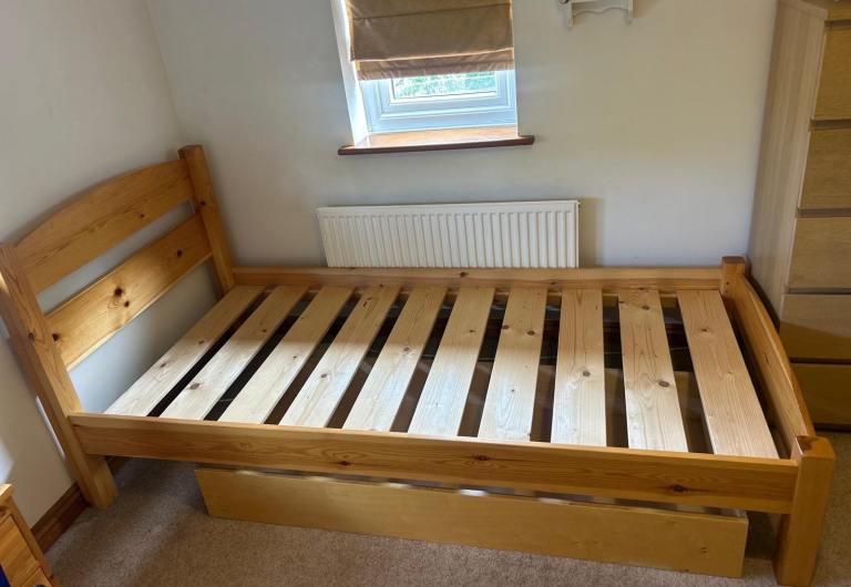 Wooden Single Bed , mattress and with Pull out solid wood  storage box – Excellent Condition