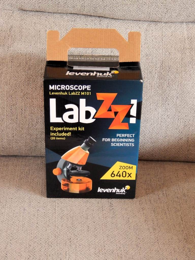Levenhuk LabZZ M101 640x Portable Microscope with experiment kit