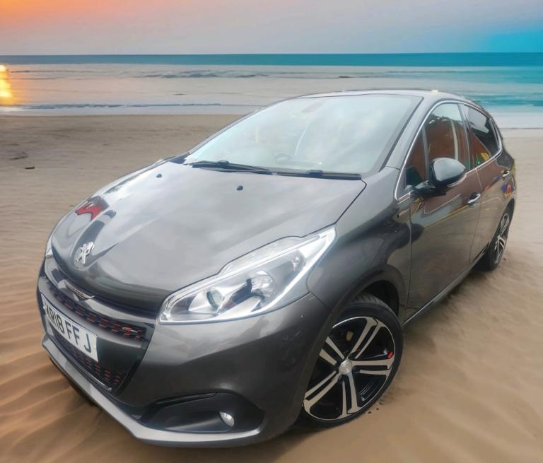 2018 Peugeot 208 1.2 PureTech 110 GT Line 5dr HATCHBACK Petrol Manual