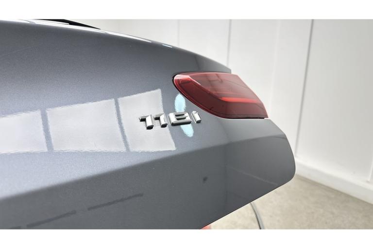 2019 BMW 1 Series 118i M Sport Shadow Edition Hatchback Petrol Manual