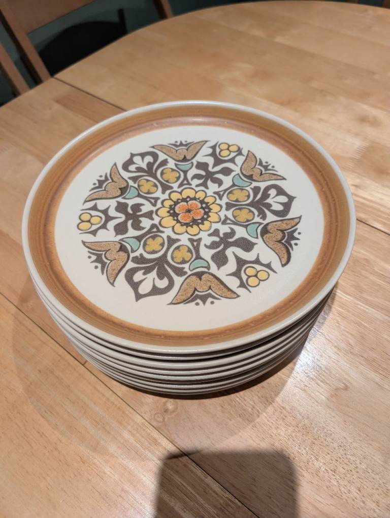 Vintage Denby Langley Dinner Plates x9