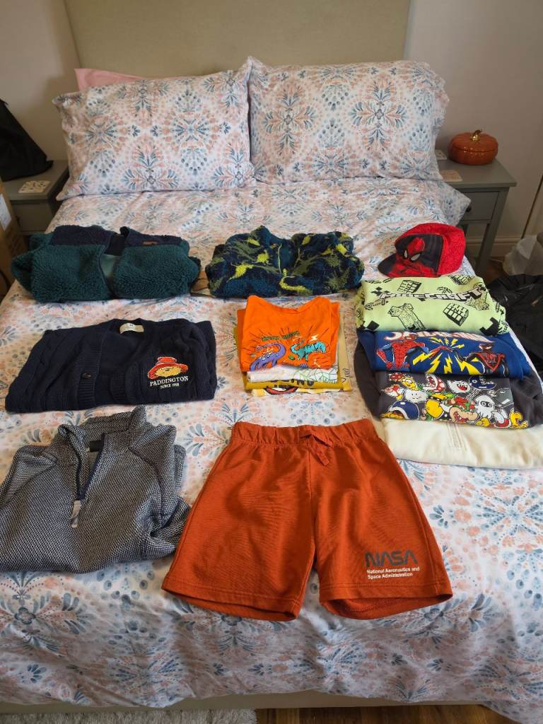 Bundle of Boys clothes size 7-8 years