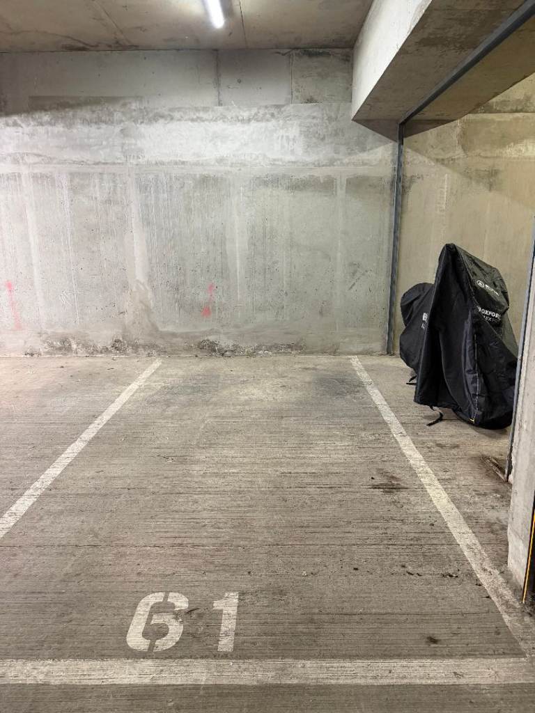 Secure Underground Parking (Long-term)