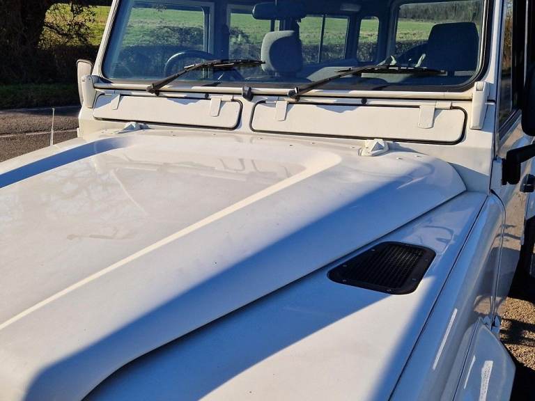 1990 Land Rover Defender 110 3.5 County Station Wagon Petrol Manual (134 bhp) V8 3500cc SUV Petro...