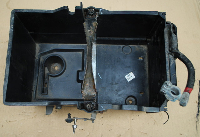 2013-2018 FORD TRANSIT CONNECT MK2 1.6 TDCI BATTERY TRAY BOX BRACKET HOLDER AM51-10723-AD