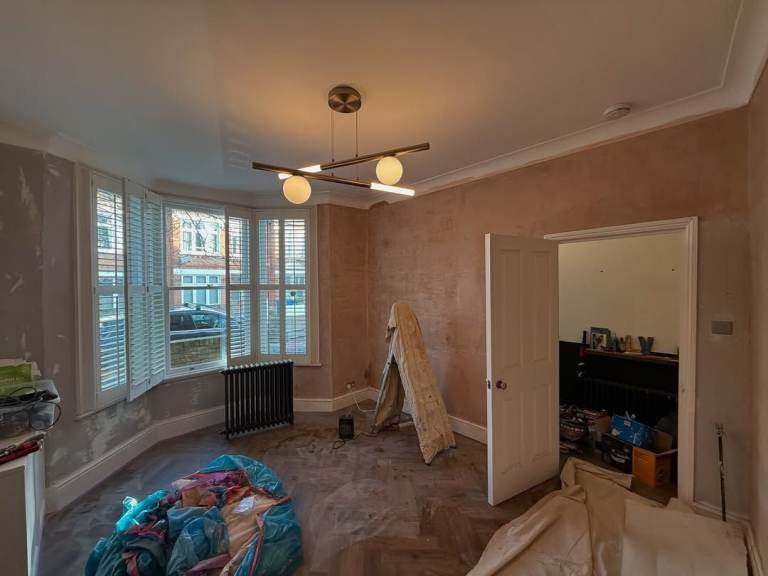 Expert Painters & Decorators – Interior & Exterior Painting | Glasgow Area