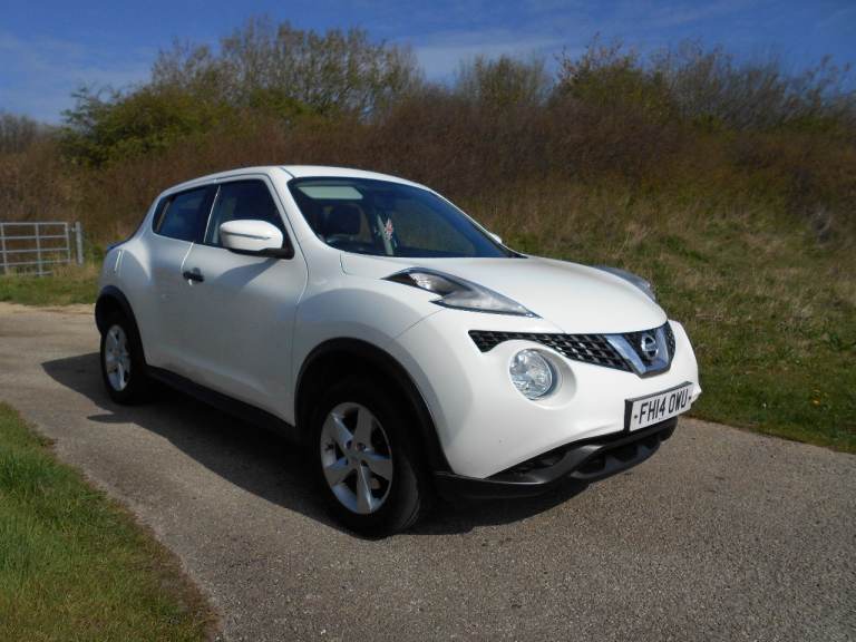 NISSAN JUKE VISIA 1.6 PETROL MANUAL WHITE 2014 PART EXCHANGE TO CLEAR BARGAIN ONLY £1450 *LOOK*