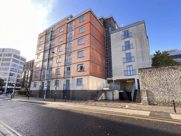 1 Bed flat to rent