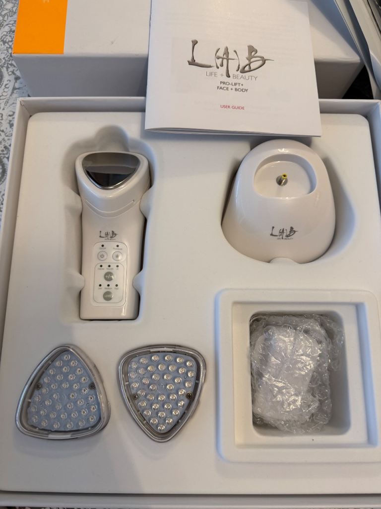 LAB Pro-Lift Face + Body Skincare Solution – As Good As New