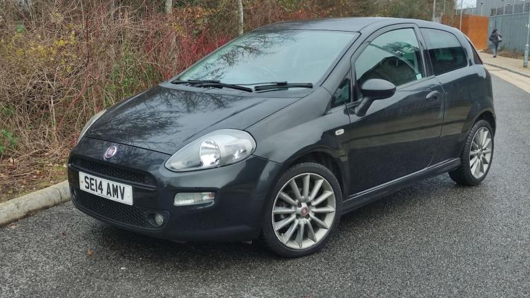 2014 Fiat Punto 1.4 Jet Black II Euro 6 (s/s) 3dr HATCHBACK Petrol Manual